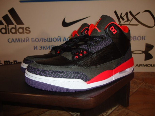 Air Jordan III(3) “Bright Crimson”