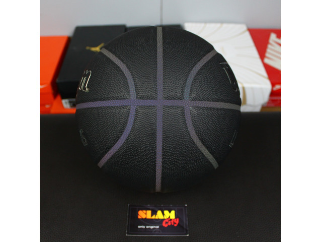 Wilson Luminous Performance Basketball - Універсальний Баскетбольний М'яч