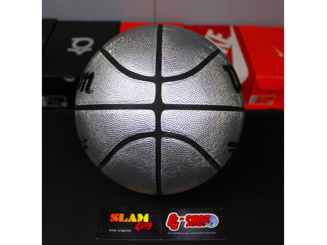 Wilson NBA 75TH Platinum Edition - Баскетбольний М'яч