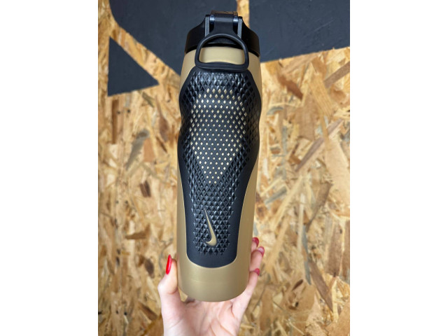 Nike Refuel Bottle Locking Lid 32 OZ 946мл - Пляшка для Води