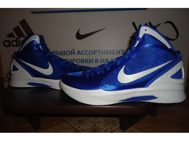 Nike Zoom Hyperdunk 2011