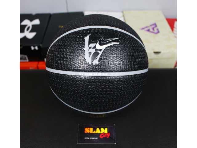 Nike KD Playground 8P 2.0 - Універсальний Баскетбольний М'яч