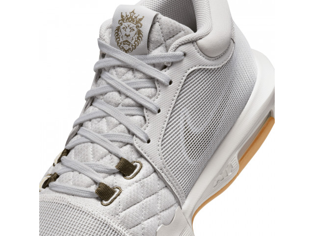 Nike LeBron Witness VIII - Баскетбольні Кросівки