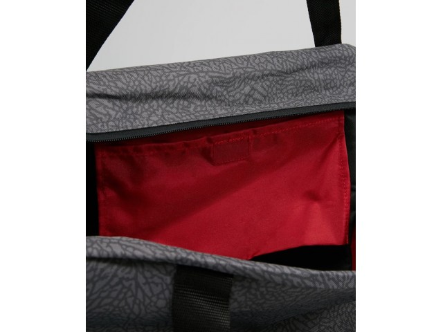 Air Jordan Elemental Duffle - Спортивная сумка