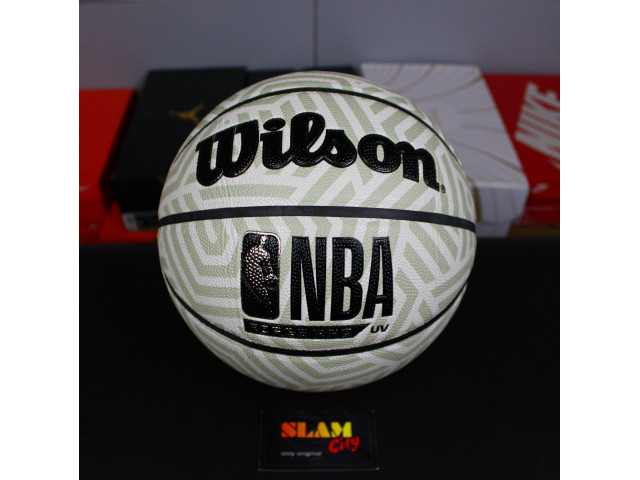 Wilson NBA Forge Pro UV - Універсальний Баскетбольний М'яч