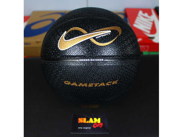 Nike Infinity Gametack - Універсальний Баскетбольний М'яч