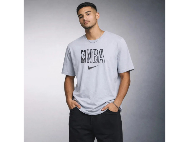 Nike Men's NBA Essential T-Shirt - Чоловіча Футболка