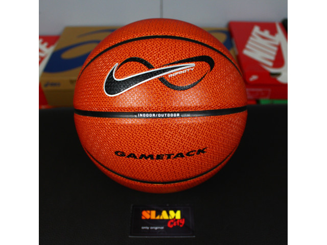 Nike Infinity Gametack - Універсальний Баскетбольний М'яч