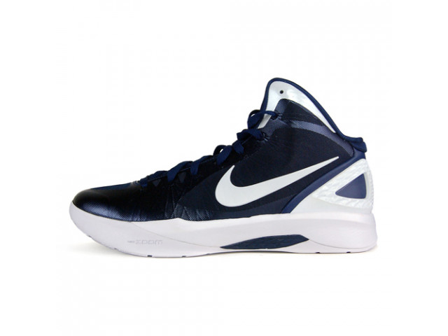 Nike hotsell 2011 hyperdunk