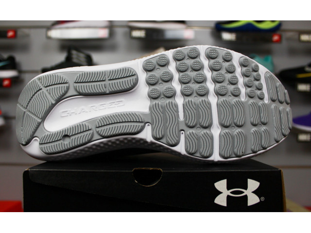 Under Armour Charged Surge 4 - Чоловічі Кросівки