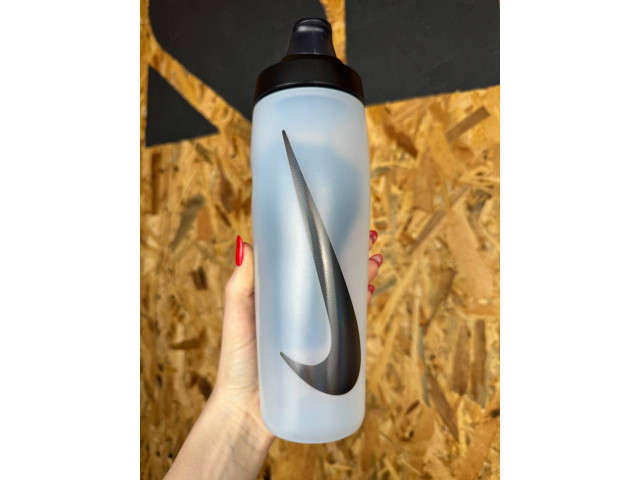 Nike Refuel Bottle Locking Lid 24 OZ 709мл - Пляшка для Води