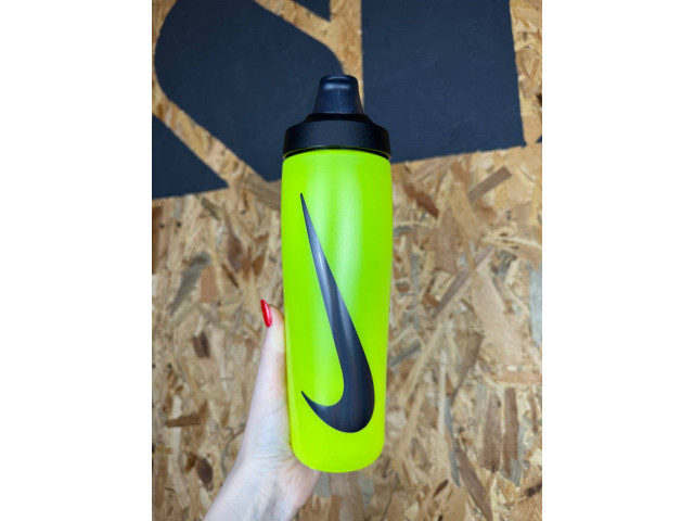 Nike Refuel Bottle Locking Lid 24 OZ 709мл - Пляшка для Води