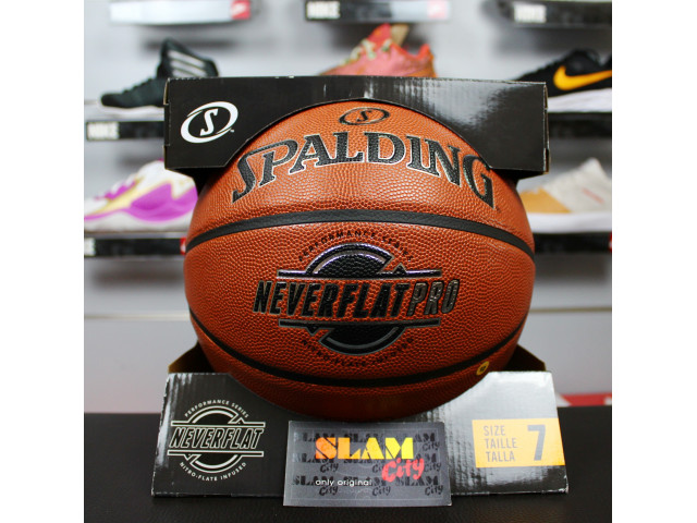 Spalding NeverFlat Pro - Універсальний Баскетбольний М'яч 