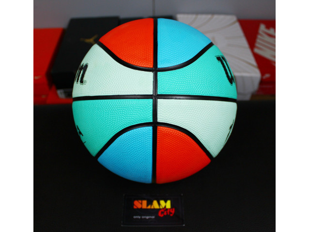 Wilson WNBA DRV Plus - Універсальний Баскетбольний М'яч
