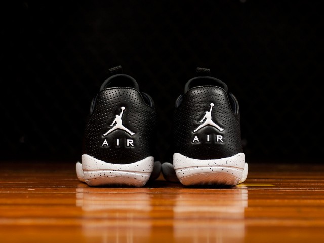 Air Jordan Eclipse - баскетбольные кроссовки