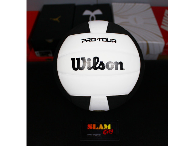 Wilson Pro Tour - Волейбольний М'яч
