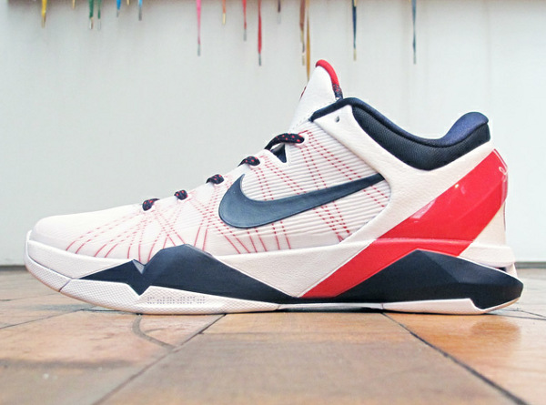 Купити Nike Kobe 7(VII) [488371-102]